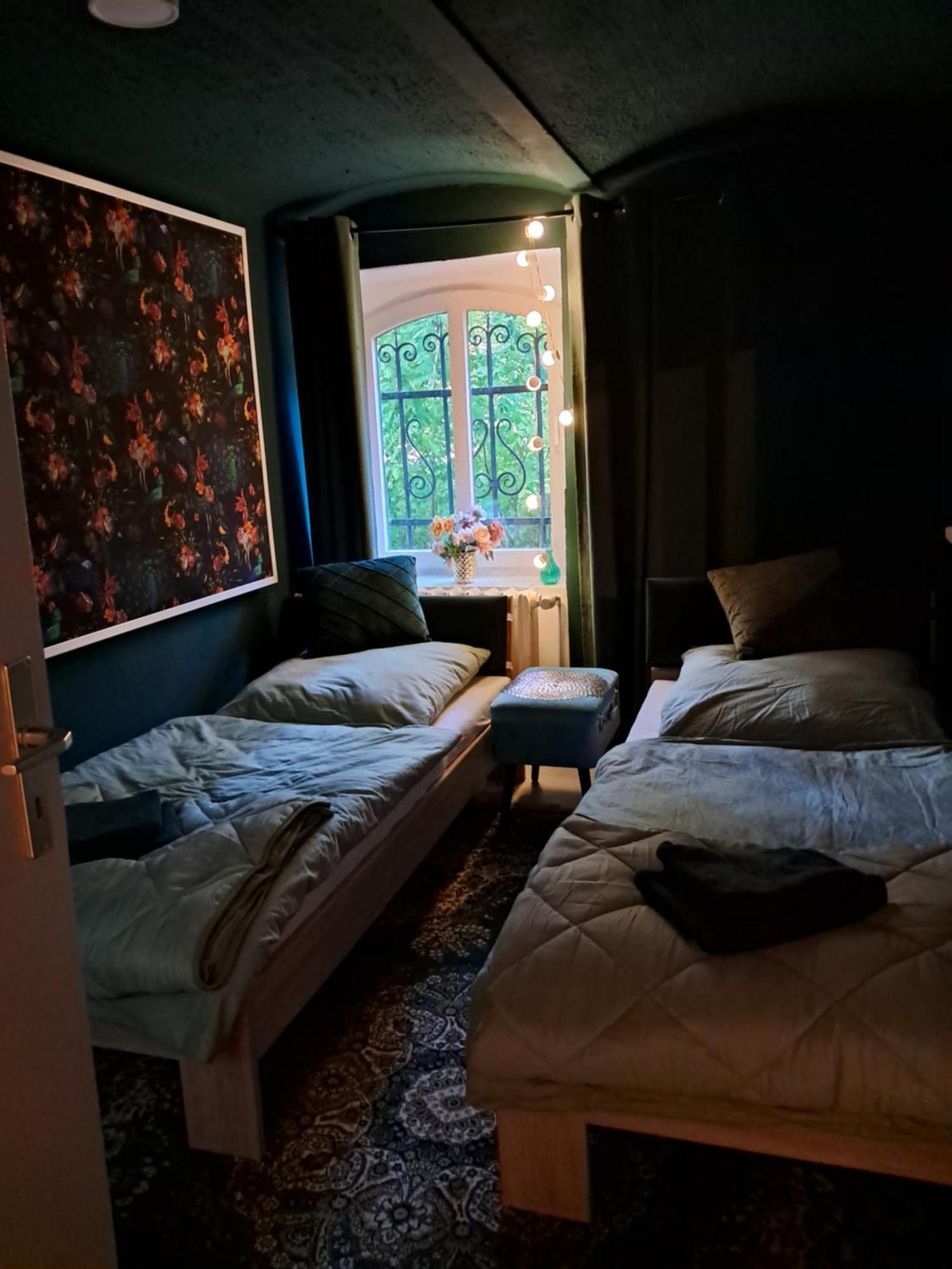 Hostel Bertha-Marie Smaragd Oase ไกรฟ์สวัลด์ ภายนอก รูปภาพ