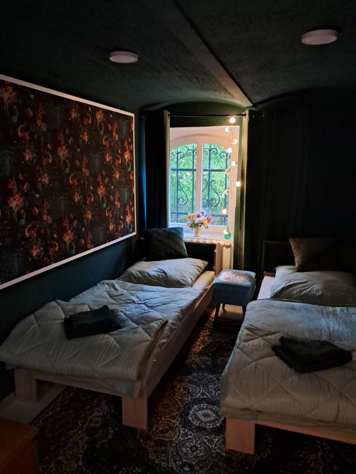 Hostel Bertha-Marie Smaragd Oase ไกรฟ์สวัลด์ ภายนอก รูปภาพ