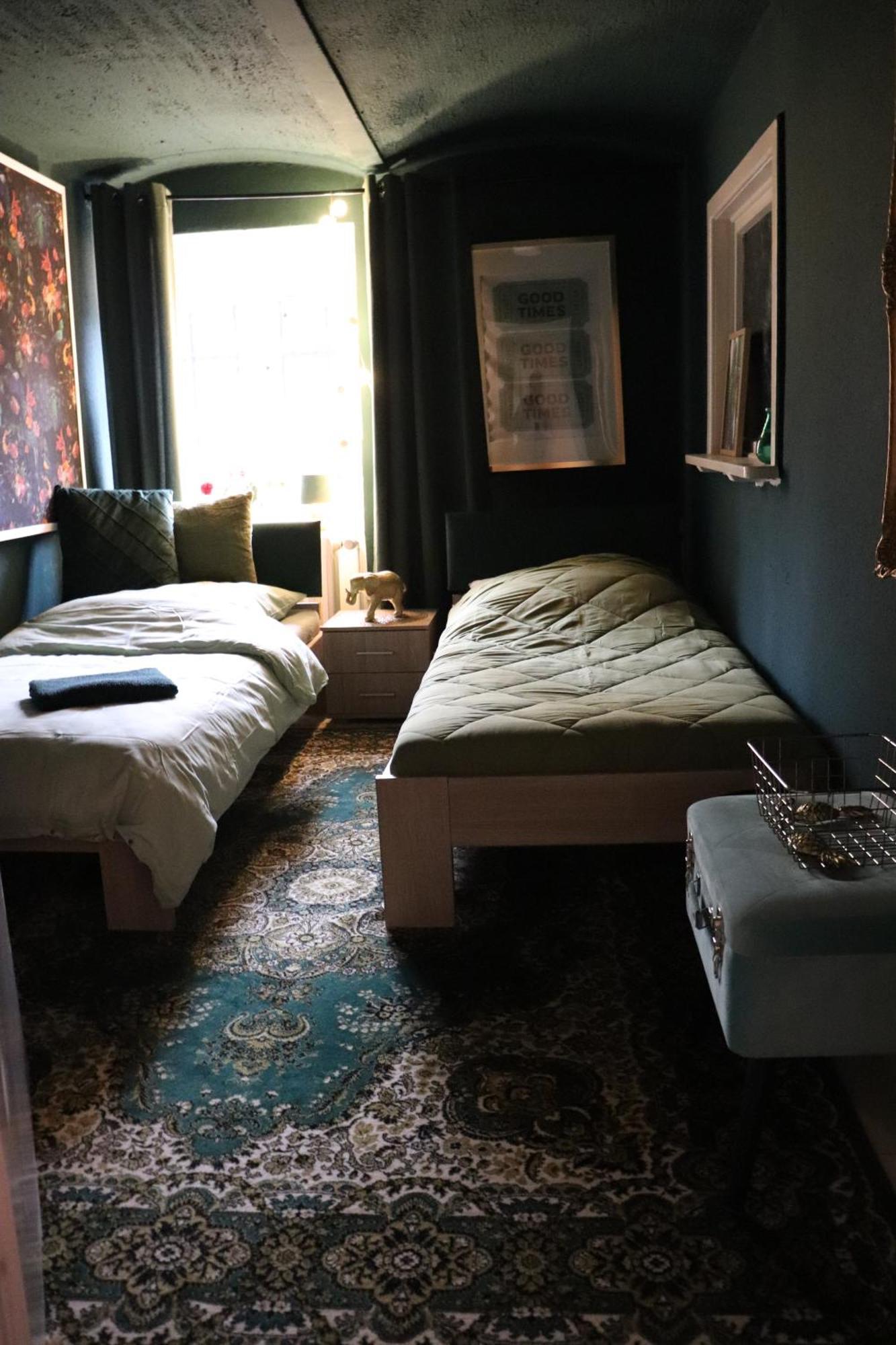 Hostel Bertha-Marie Smaragd Oase ไกรฟ์สวัลด์ ภายนอก รูปภาพ